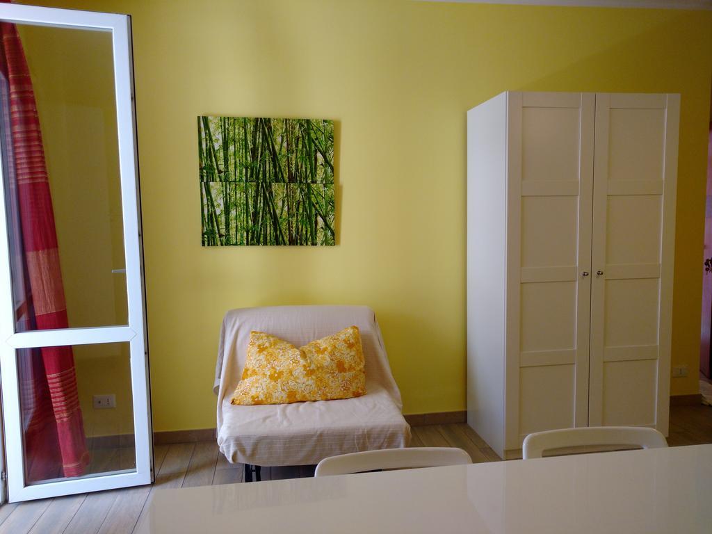 Icaro Apartamento Letojanni Exterior foto